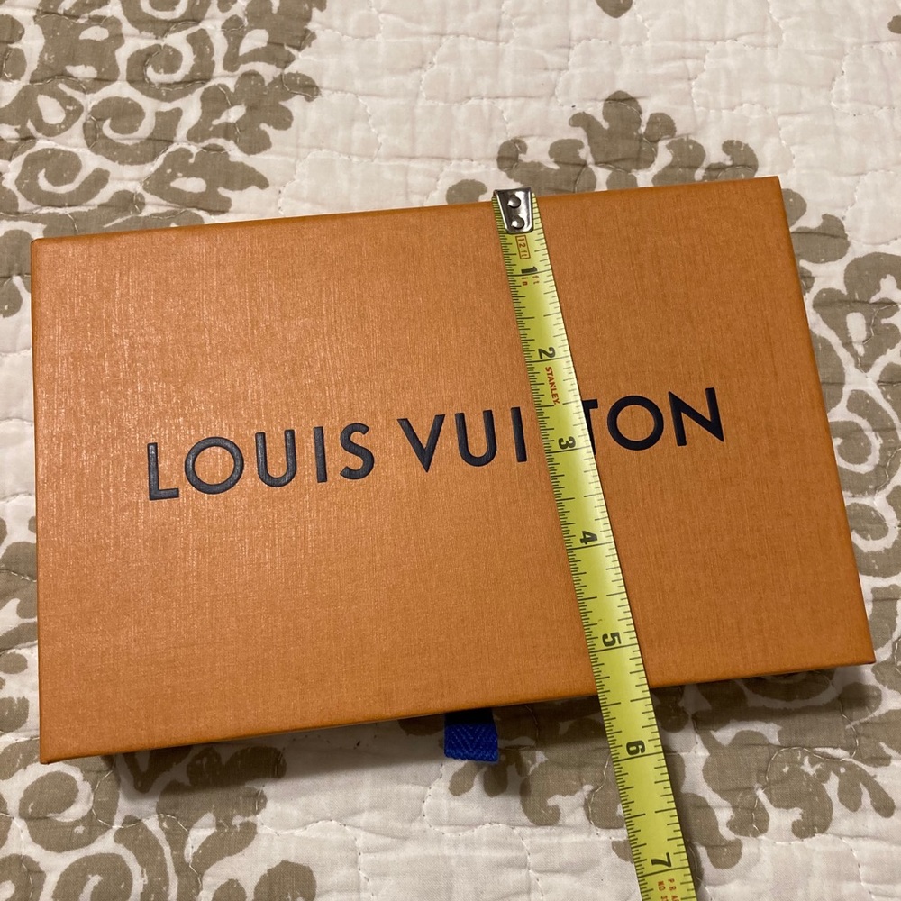 Lv Gift Rectangular Box - image 2